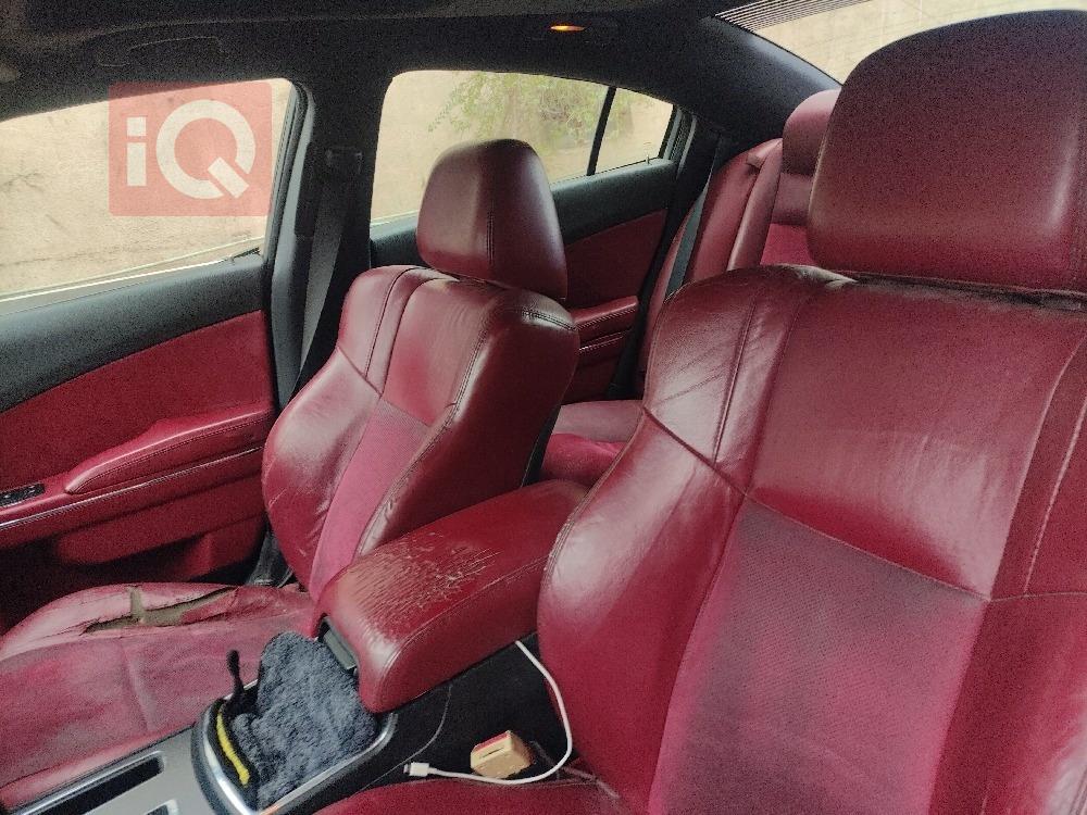 دودج تشارجر